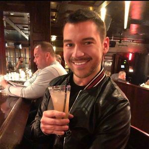 Meet your Posher, Corey